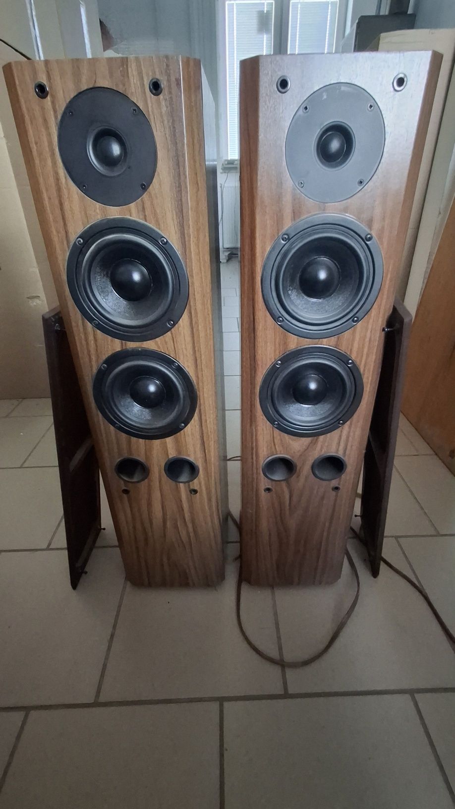 Kolumny Empire audio HQD12 +DVD harman/kardan