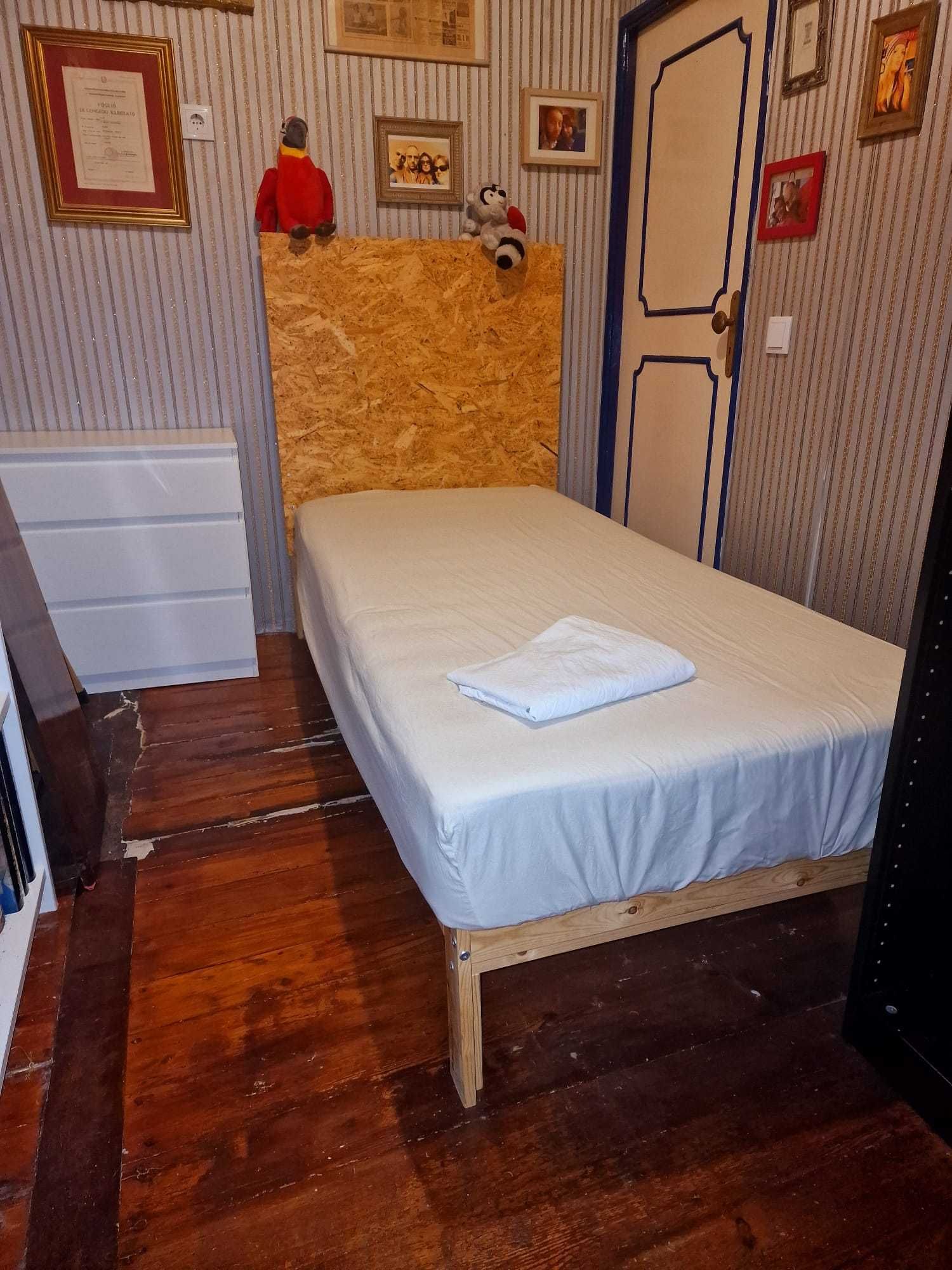 cama de solteiro com colchão