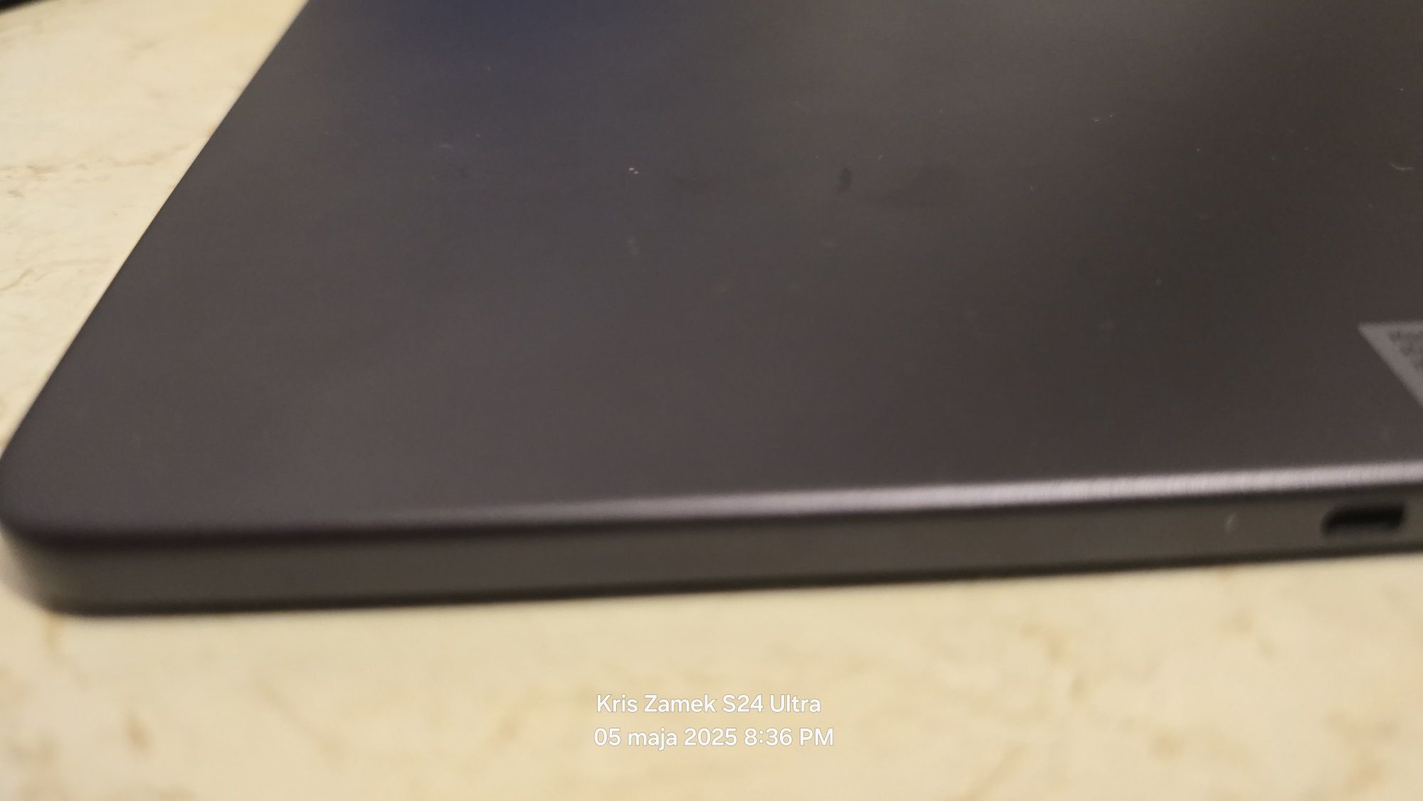 Lenovo Tab P11 Plus z klawiaturą i rysikiem