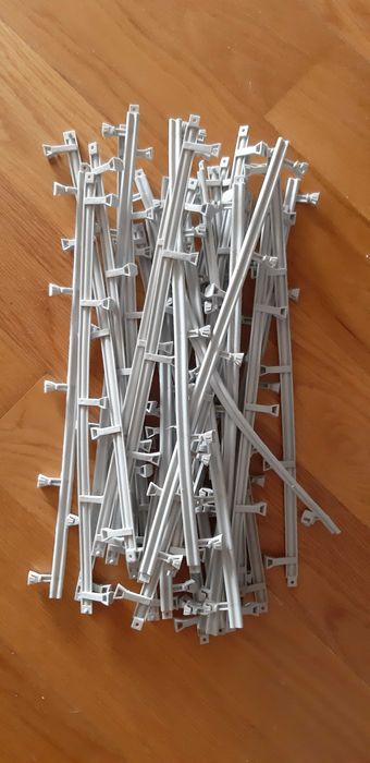 Scalextric Lote de 35 Cercas Vedações Cinzentas