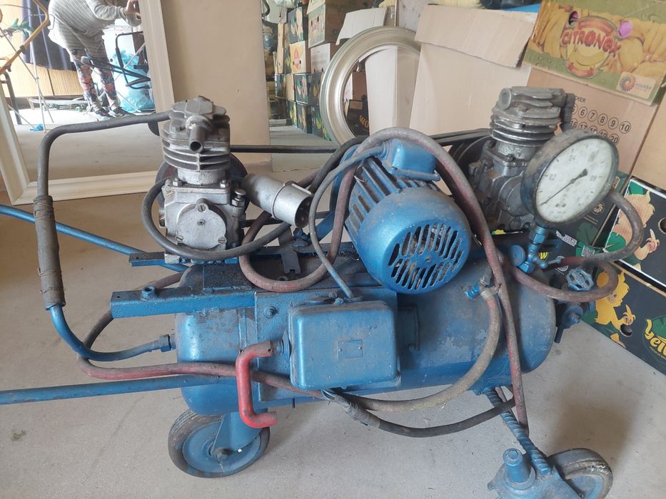 Sprężarka starowska dwukompresowa