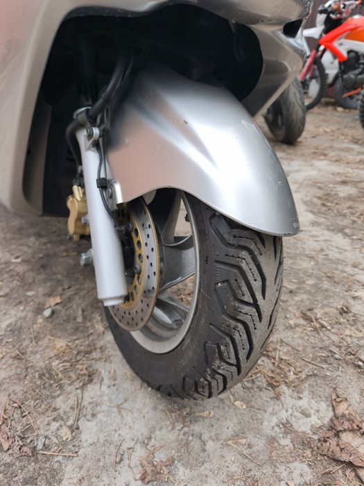 Yamaha majesty 250