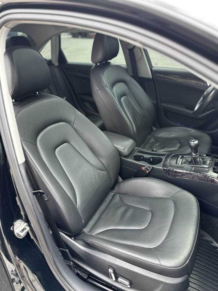 Audi A4 B8 2013 - Premium - Quattro.