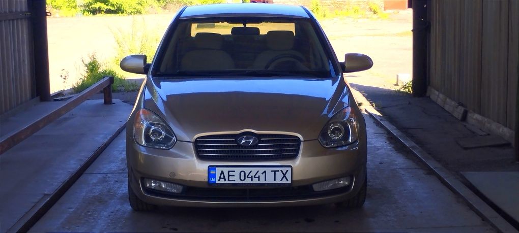 Hyundai Accent автомат