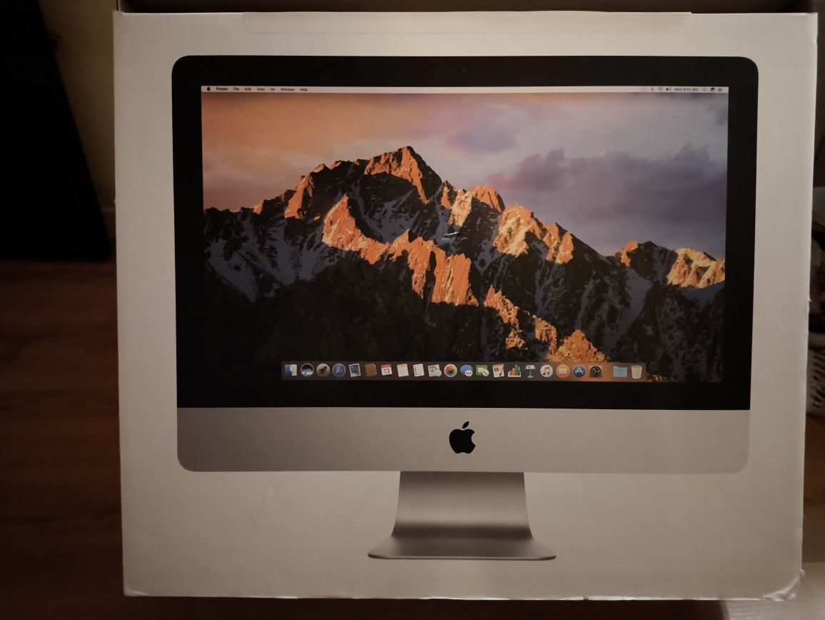 iMac 21,5 polegadas,  1TB (finais de 2015)