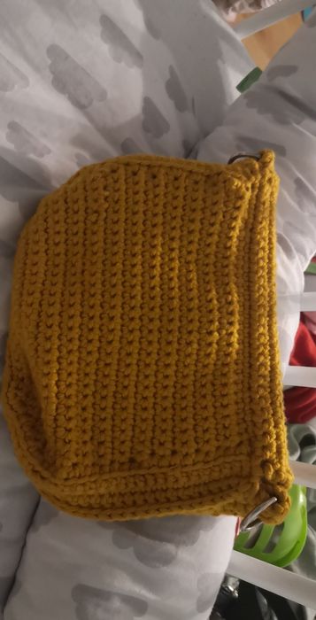 Torebka robiona na szydełku