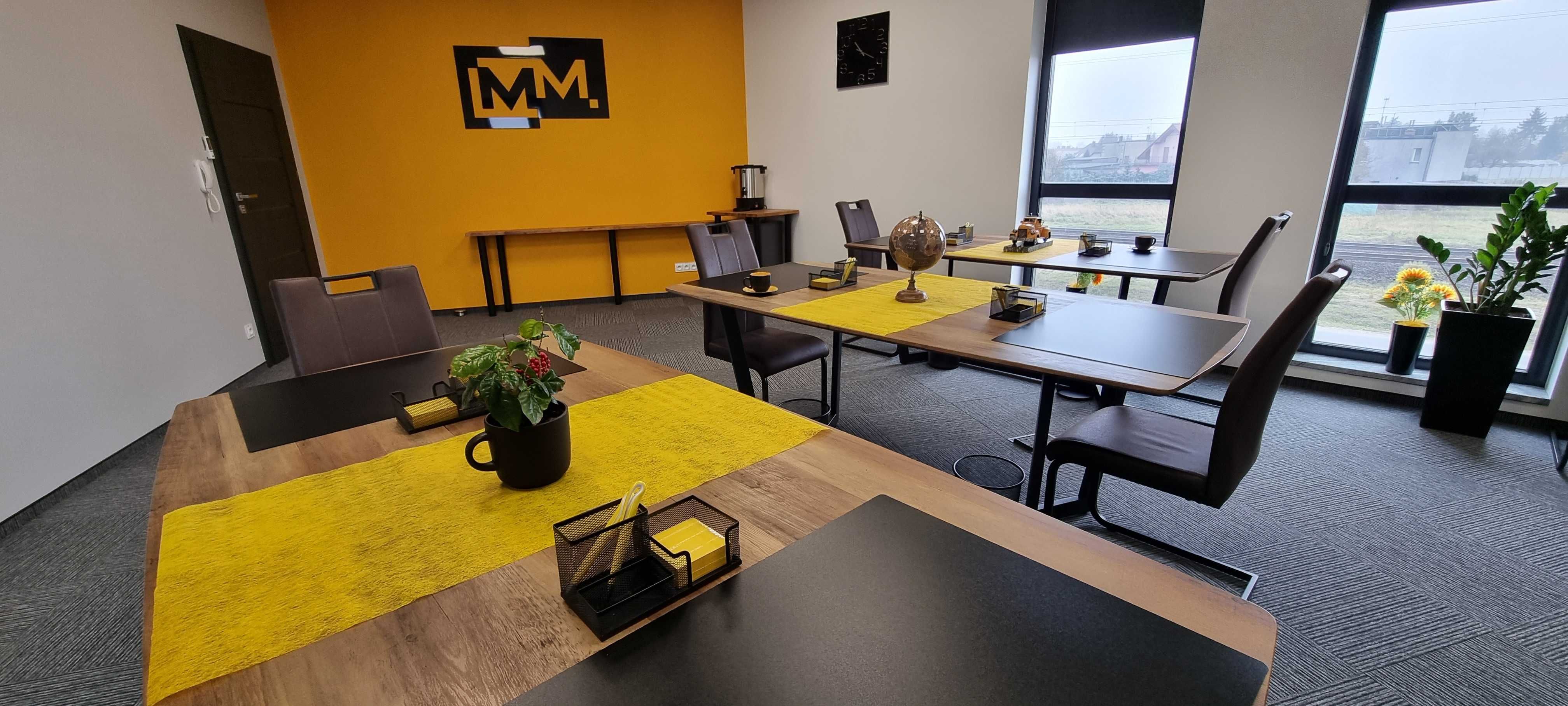 Biuro coworking, biurko,  miejsce do pracy, Dąbrówka, Palędzie