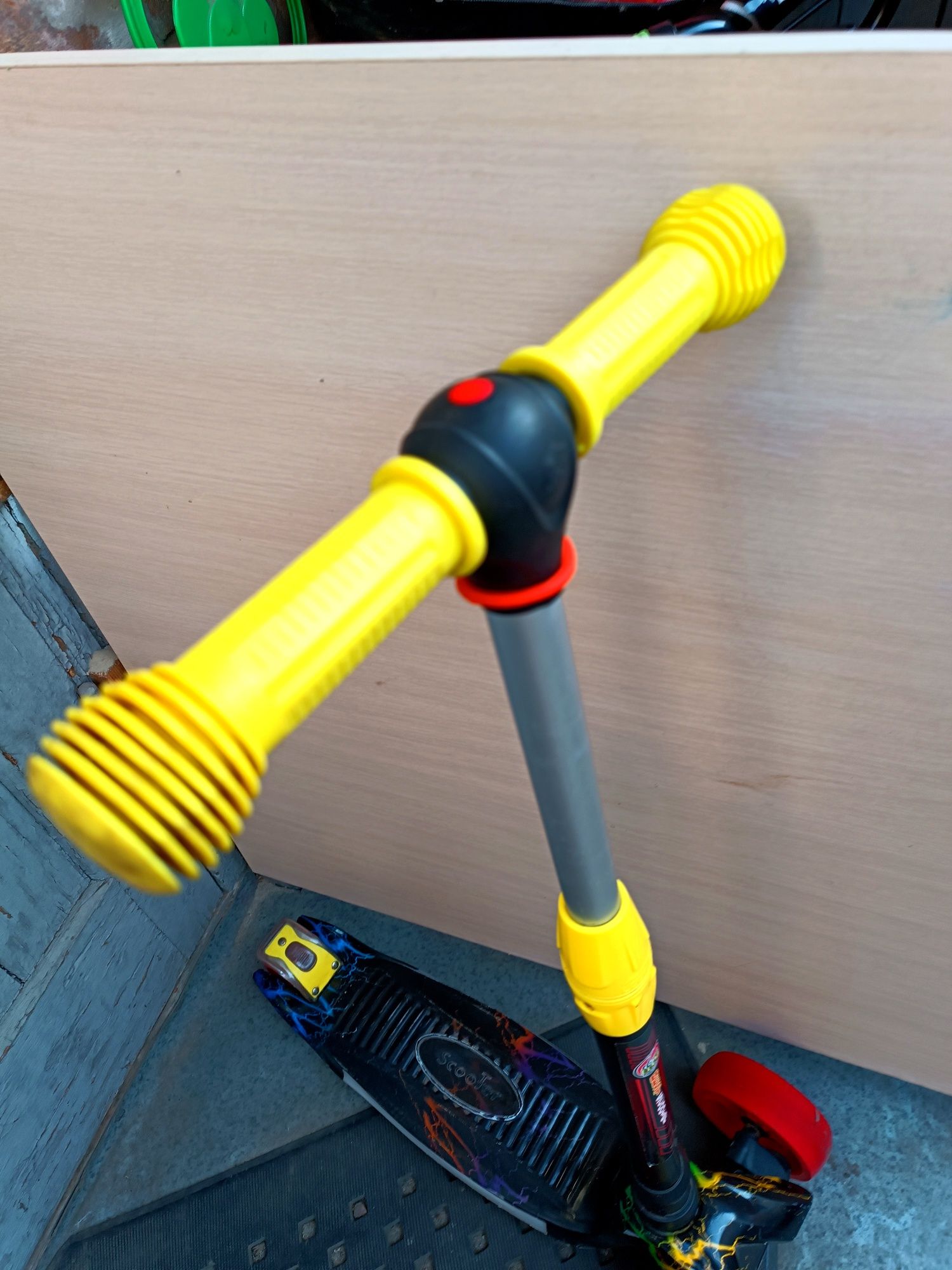 Самокат best scooter светящийся трёхколёсный