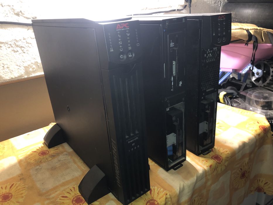 APC smart ups RT -1000XLI