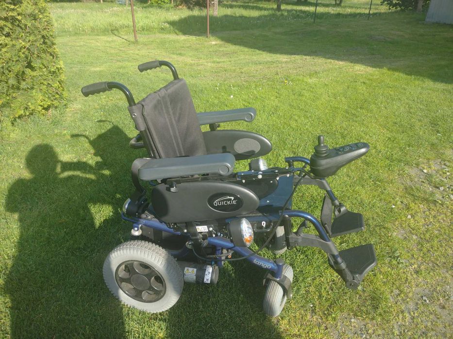 Wózek inwalidzki elektryczny