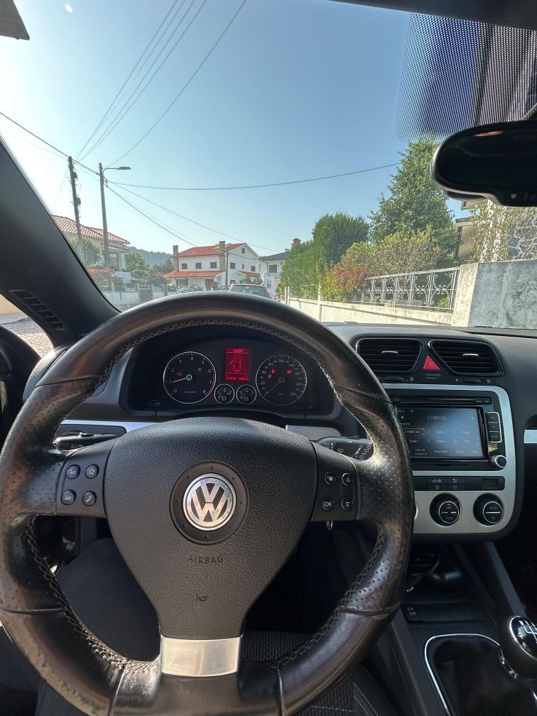 VW Scirocco 1.4 TSI 160cv Nardo grey