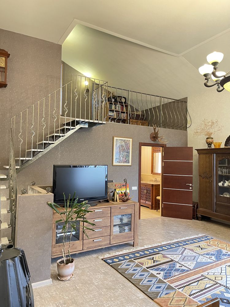 Продам дом пр-т Гагарина  330м2 идеально подходит для Большой семьи