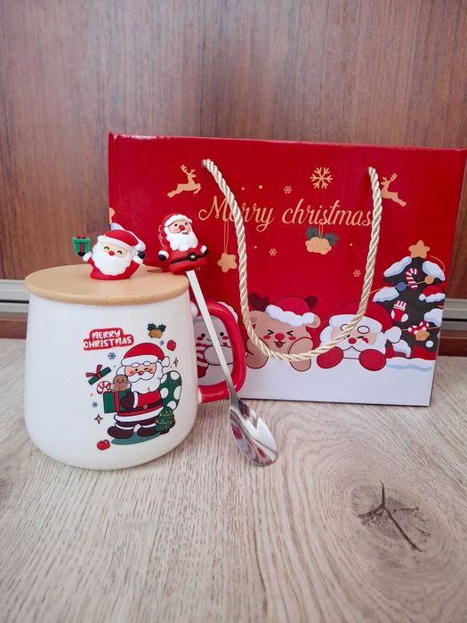 Prezent na święta kubek świąteczny Mikołaj
