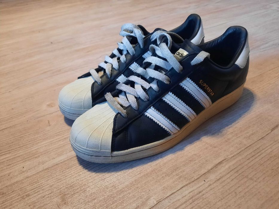 Adidas superstar