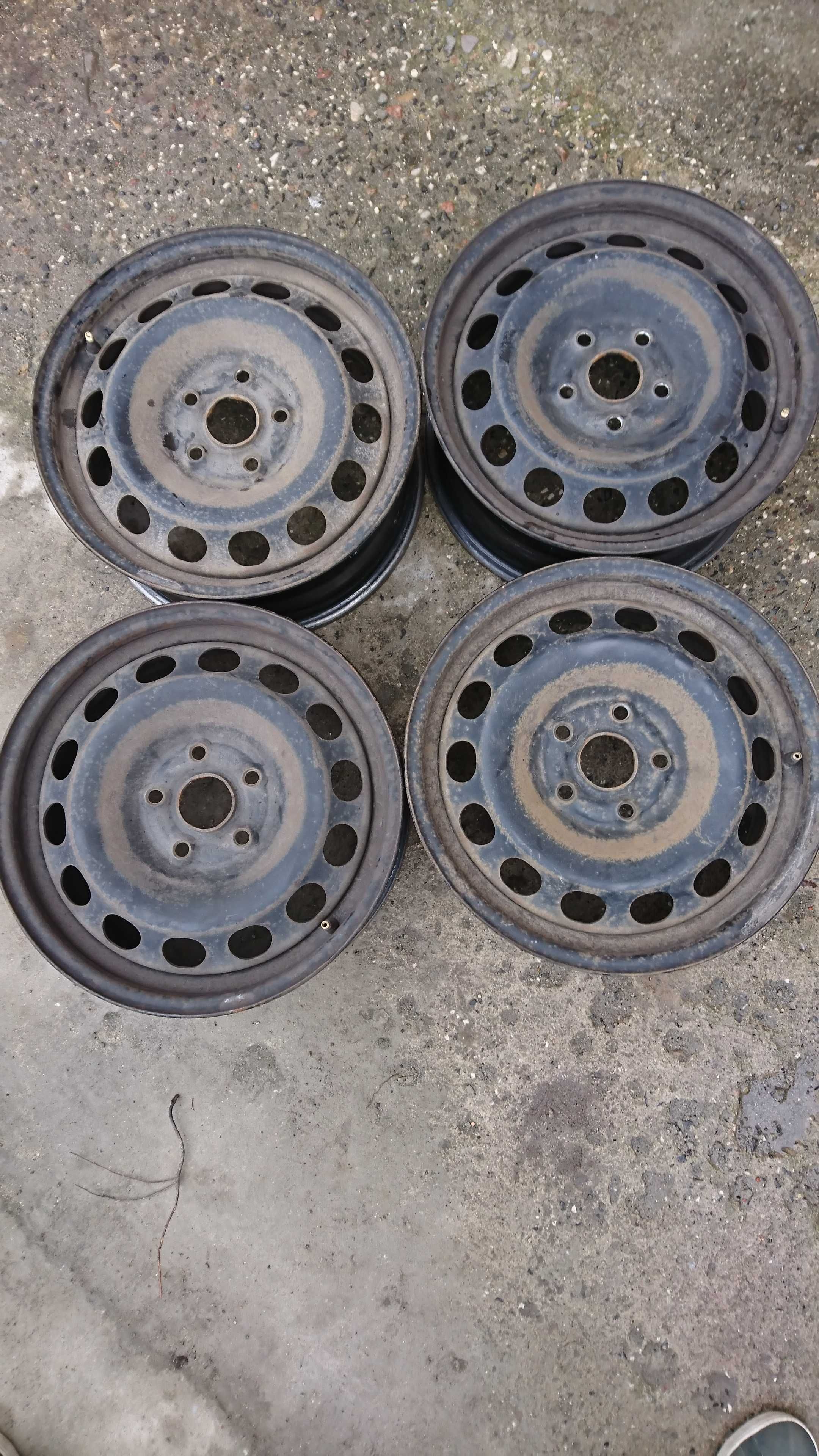 opony koła 5x112 r16 225/55 audi A3 8P A4 b6 b7 A6 c5 felgi