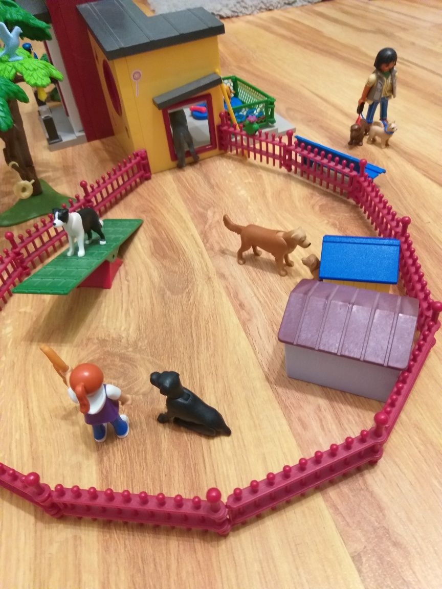 Playmobil hotel dla psów