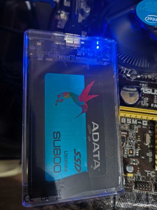 SSD диск ADATA Ultimate SU800 256GB  + Кишеня для SSD\HDD на USB 3.0