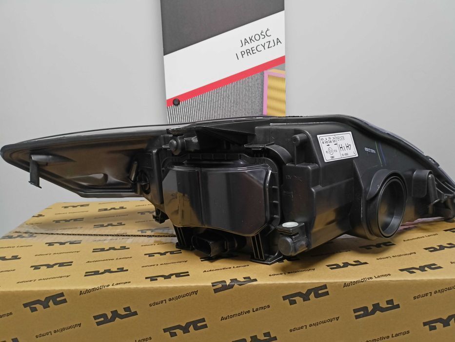 Ford Mondeo MK4 2007- Lampa/Reflektor lewy H7+H1