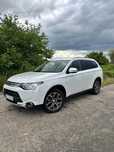Mitsubishi Outlander Mitsubishi Outlander 2.0 Intense + CVT, 7 osobowy, 4x4, GAZ