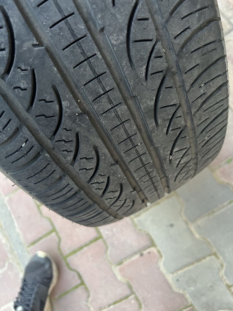 Резина 245/45 R19 Pirelli