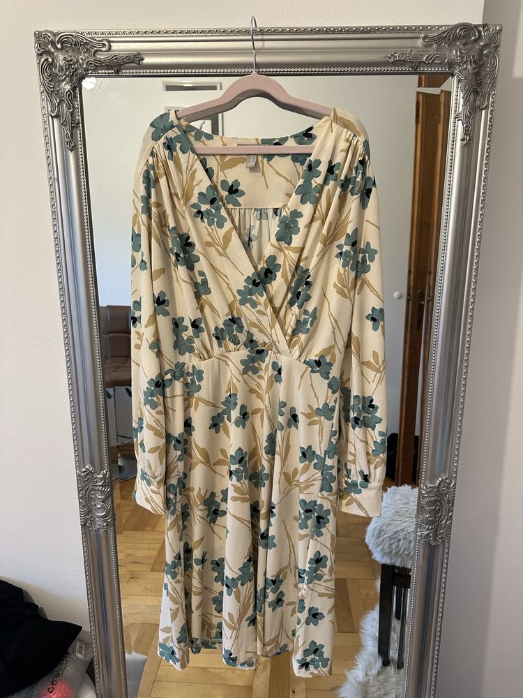 Sukienka w kwiaty H&M S