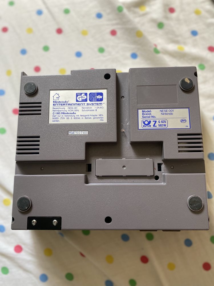 Nintendo84  Nese001