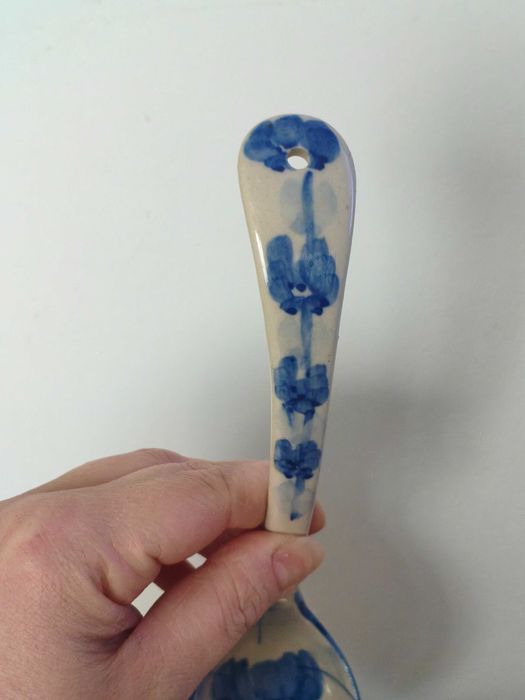 Łyżka wazowa ceramika Koło wzór kobalt