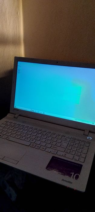 Computador Portátil Toshiba