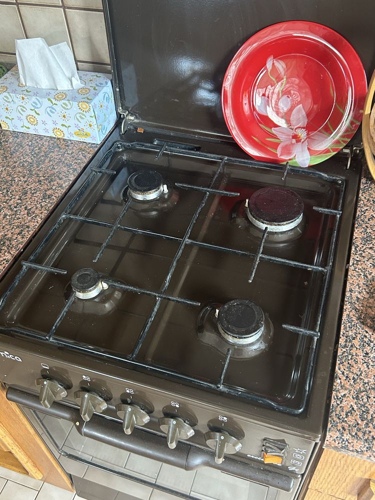 Kuchenka Amica gazowo elektryczna