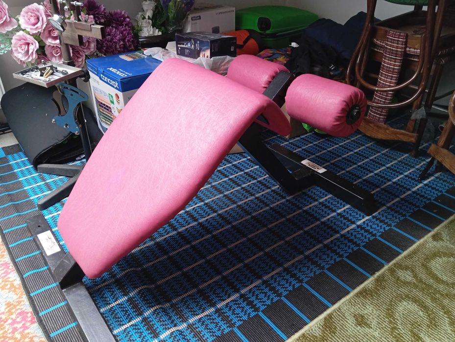 Ławka do ćwiczenia mięśni brzucha