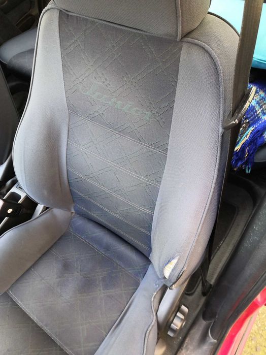 Alfa Romeo 146 Junior (Twin Spark)