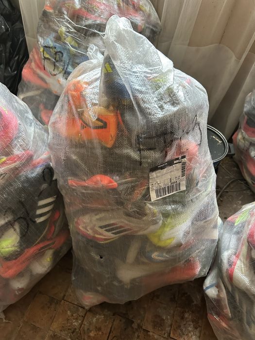 Бутси оптом, лотом