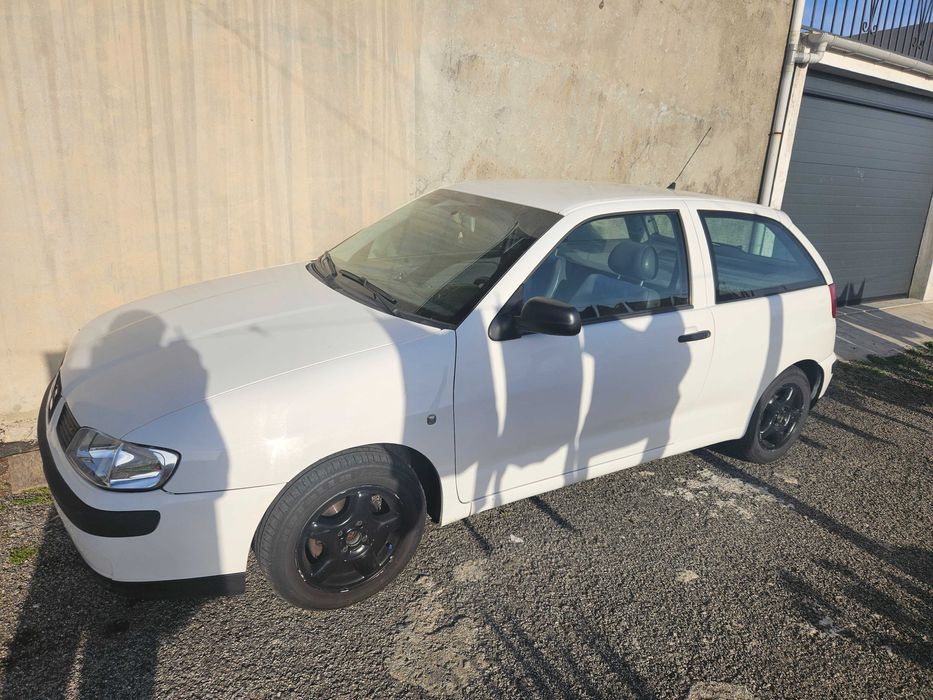 Vendo Ibiza ou troco por mota