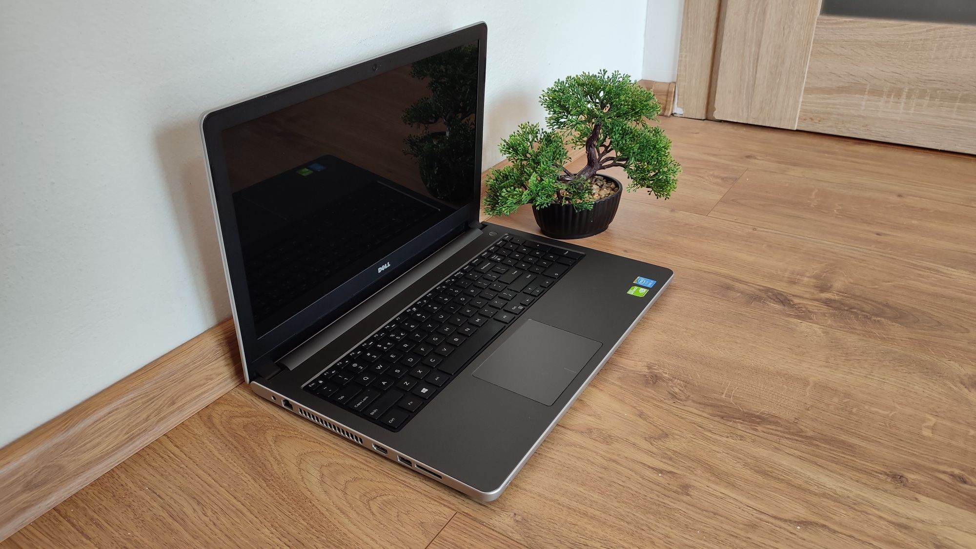 Laptop Dell | Intel Core i5 i7 | SSD 512 | 16GB ram | NVIDIA 920M 4GB