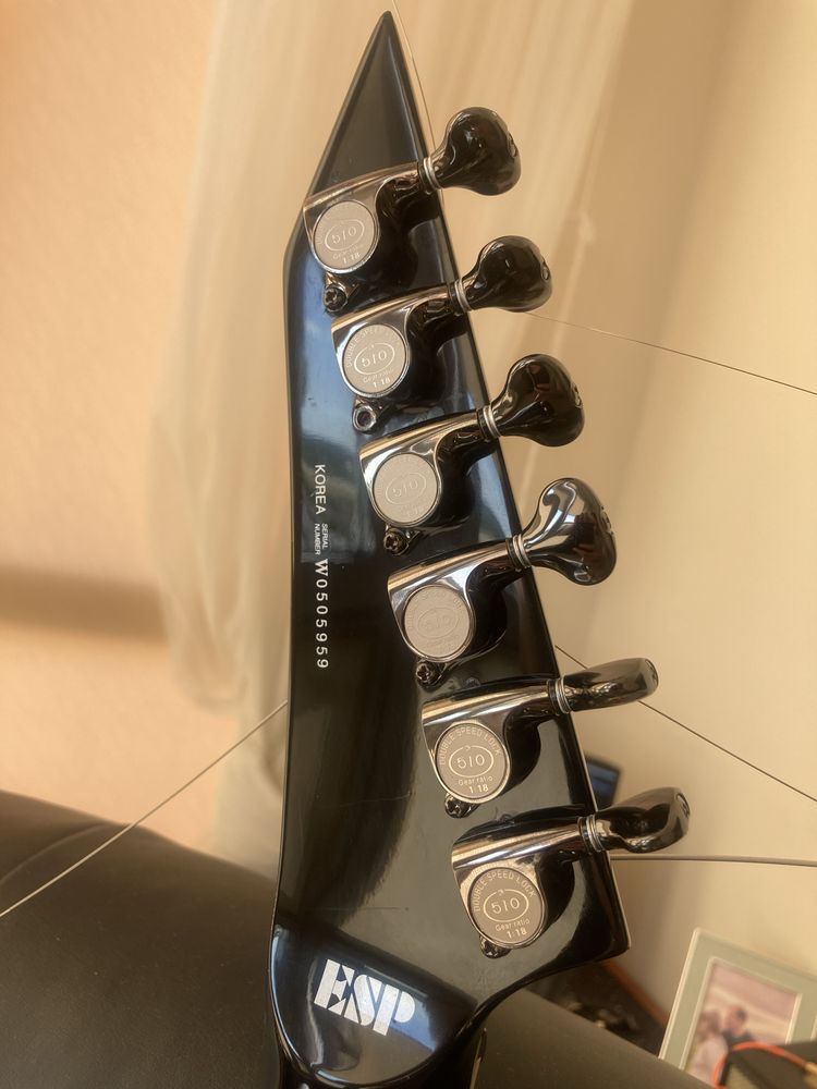 ESP LTD.  MH-1000
