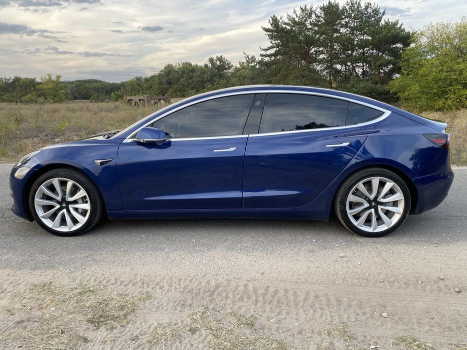 Tesla Model 3 Standart Plus 2019