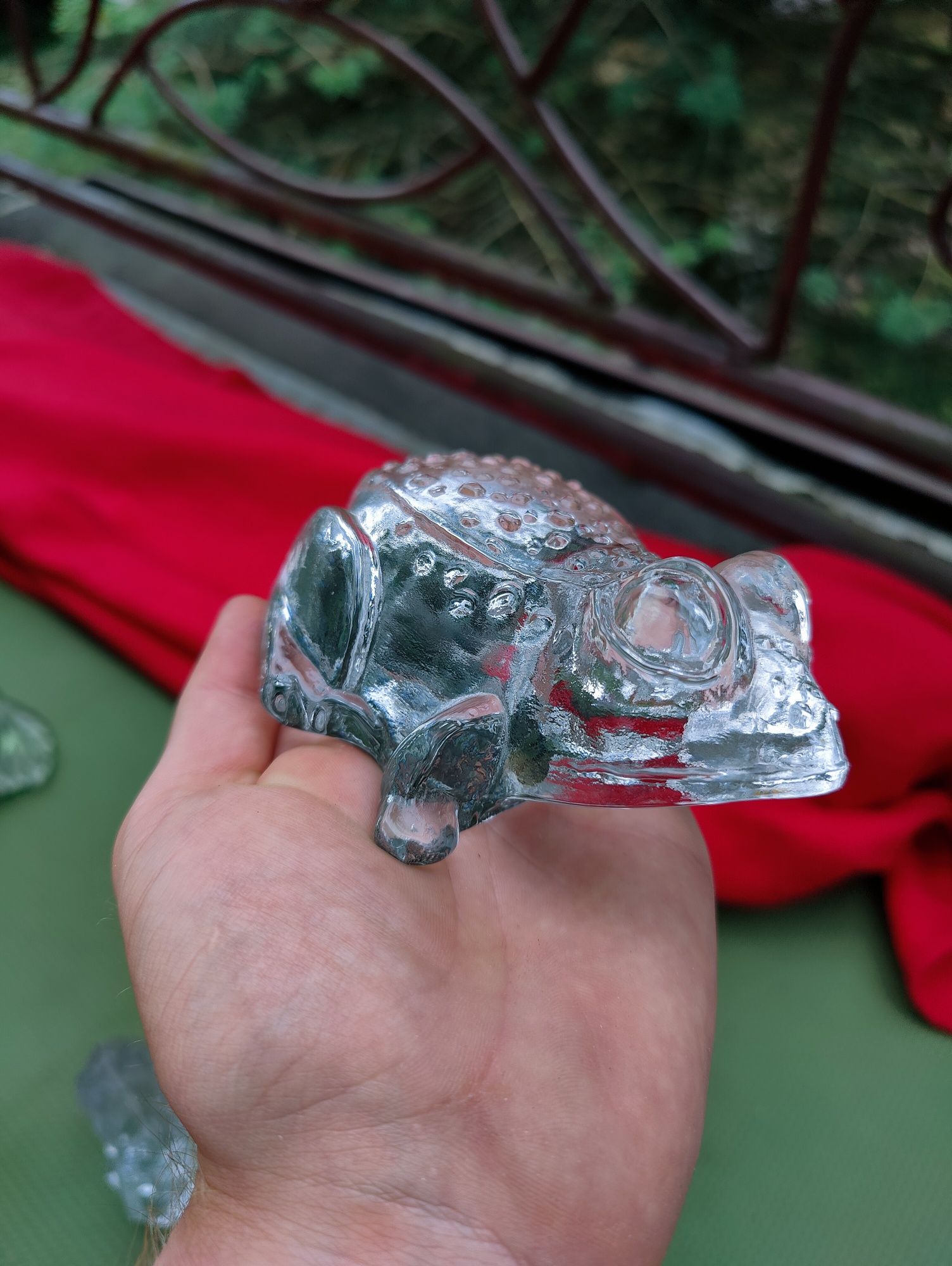 Żaba szklana ze szkła figurka ogród dom pukeberg kosta boda