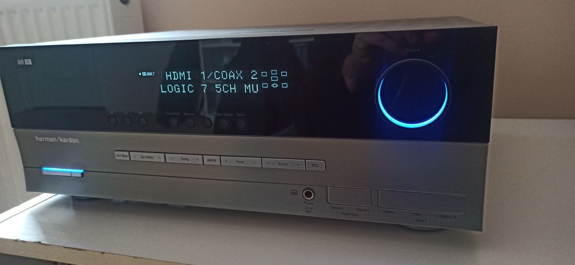 Amplituner Harman Kardon AVR 147, piękny stan