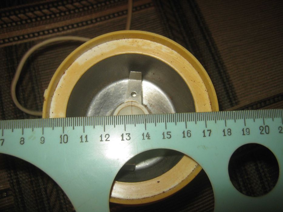 Кофемолка Saturn.Рабочая.