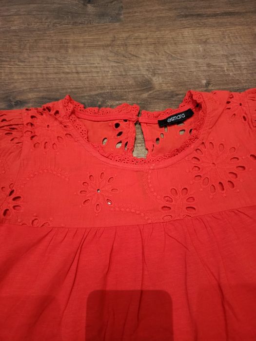 Jeansy c&a + czerwona koszulka