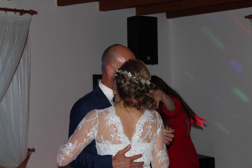 Piękna Sukienka ślubna