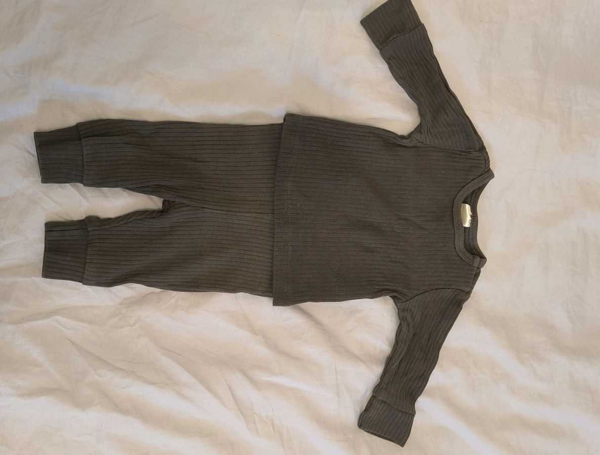 Trzy komplety ubranek (bluzeczka+spodnie) H&M