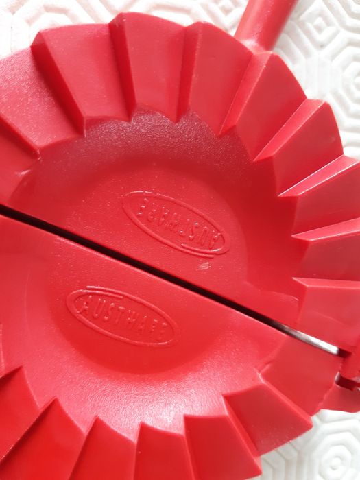 Utensílio para fazer rissois