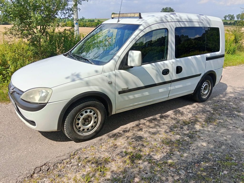 Opel Combo 1.7 isuzu