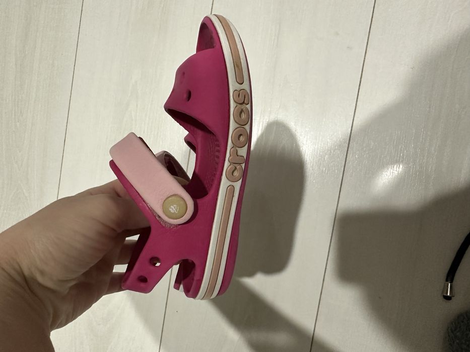 Босоніжки Crocs C10