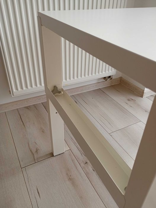biurko stolik PAHL IKEA
