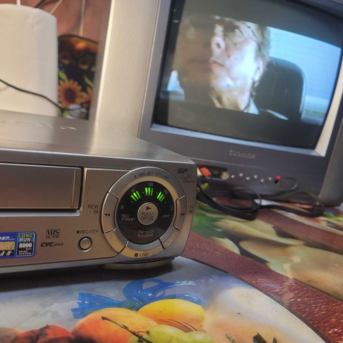 Видиомагнитафон,,Panasonic NV-J30EE,Japan, статуэтка, sharp