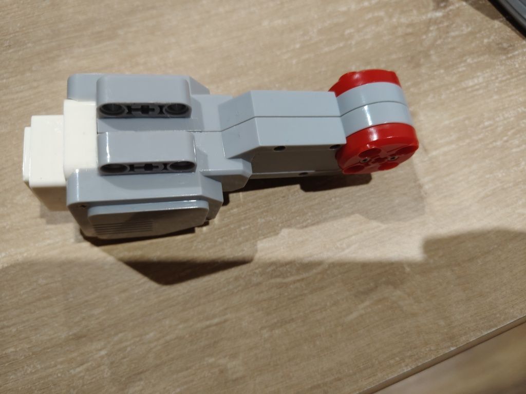 Mindstorms EV3 silnik - zamiennik LEGO