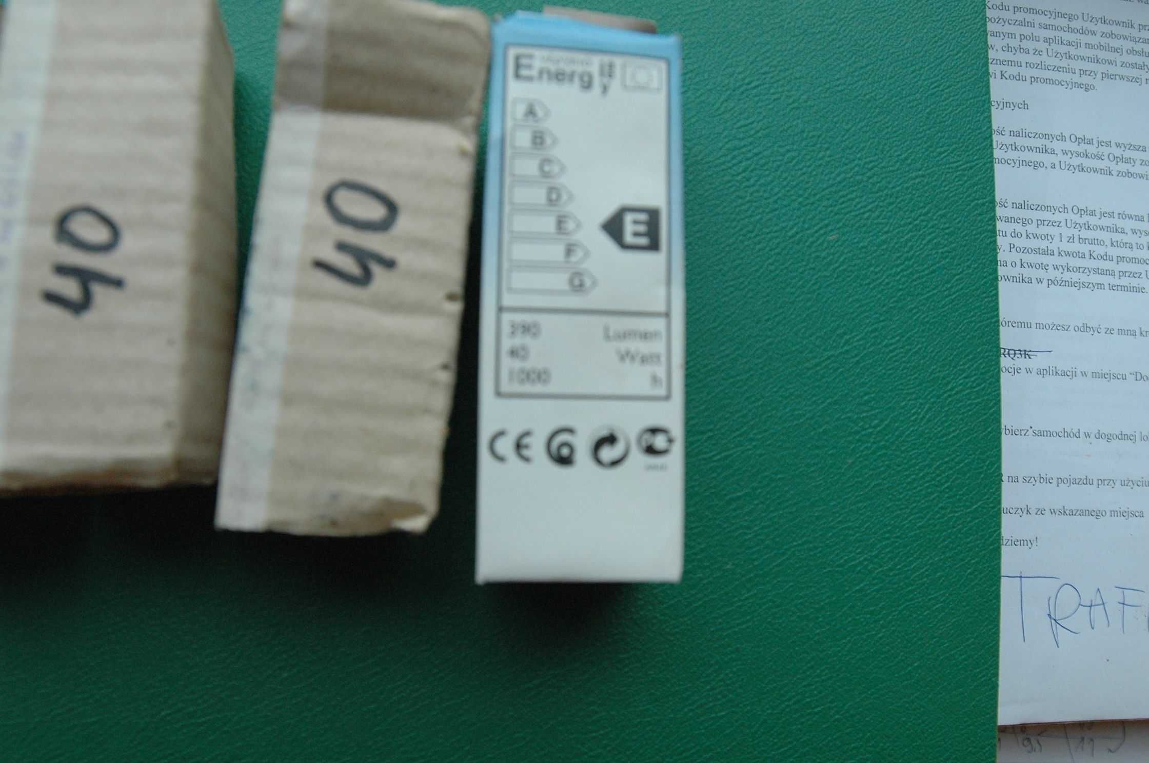 żarówki świecowe mały gwint E14 25W  komplet 10szt