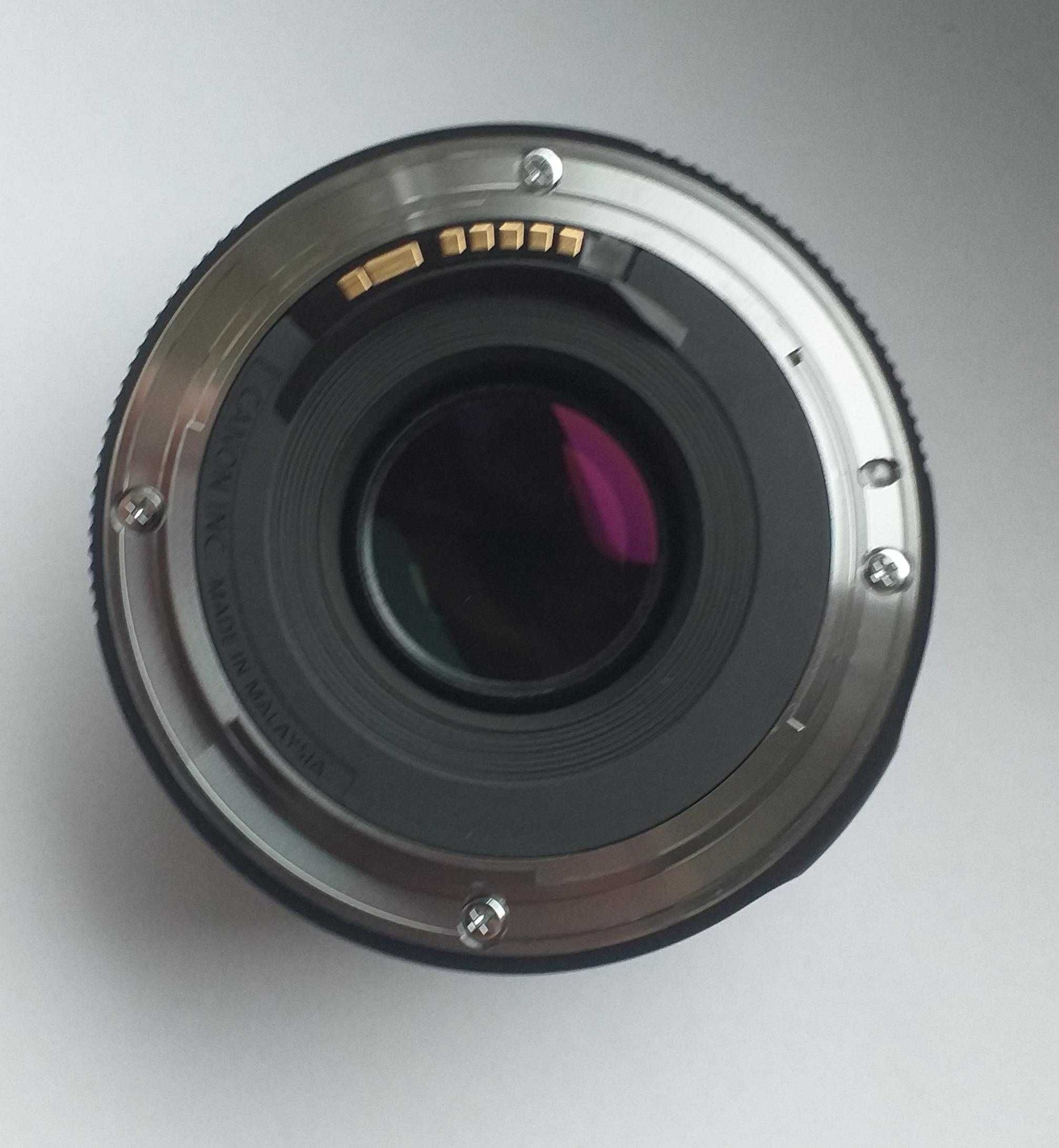 Obiektyw Canon 50mm 1.8 STM.